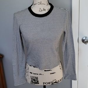 Long sleeve stripped top